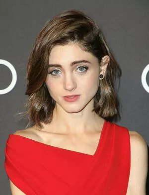 Natalia Dyer / nattyiceofficial nude photo #0355