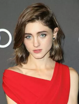 Natalia Dyer / nattyiceofficial nude photo #0365