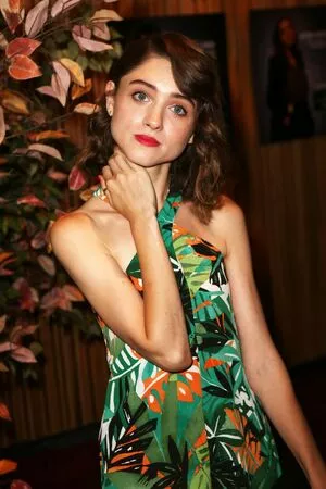 Natalia Dyer / nattyiceofficial nude photo #0559