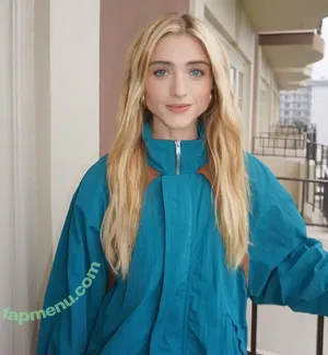 Natalia Dyer / nattyiceofficial nude photo #0831