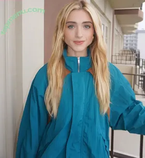 Natalia Dyer / nattyiceofficial nude photo #0835