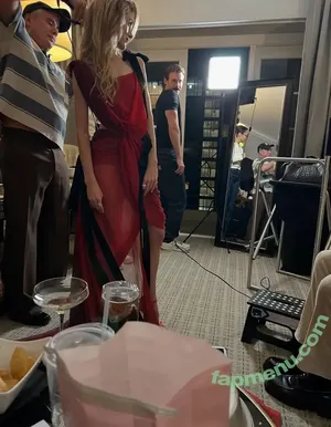 Natalia Dyer / nattyiceofficial nude photo #0850