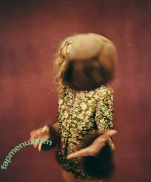 Natalia Dyer / nattyiceofficial nude photo #0861