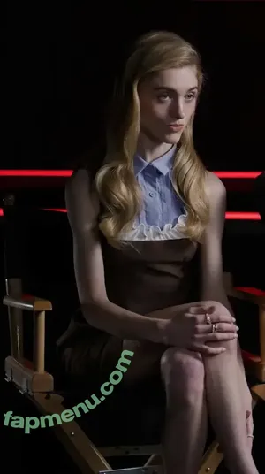 Natalia Dyer / nataliadyer / nataliedyerfans / nattyiceofficial nude photo #0988