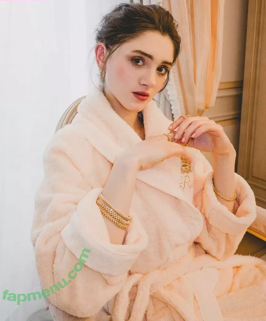 Natalia Dyer nude photo #0060 (nattyiceofficial)