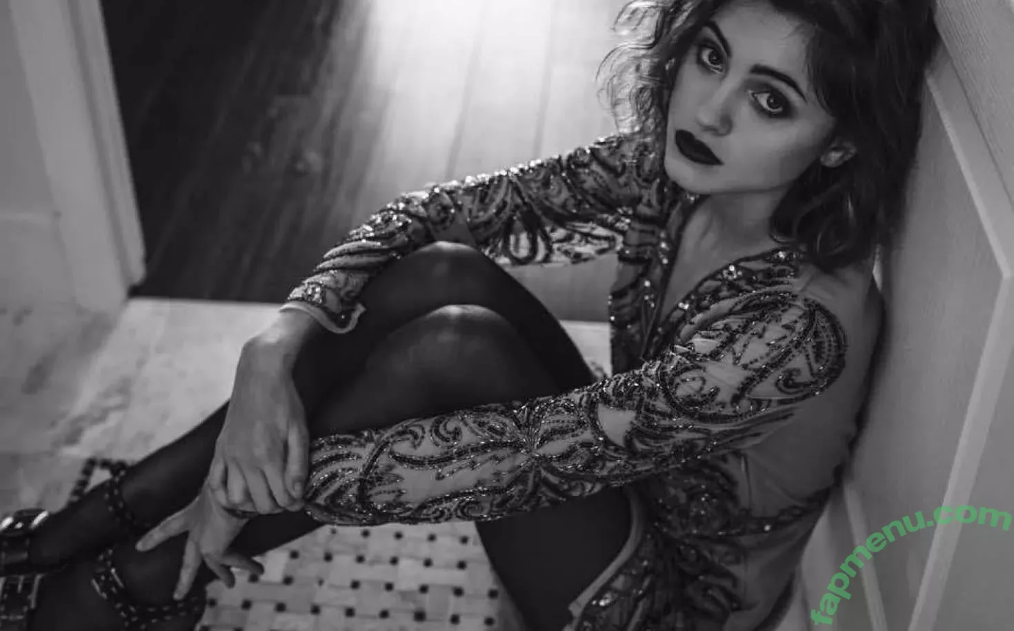 Natalia Dyer nude photo #0121 (nattyiceofficial)