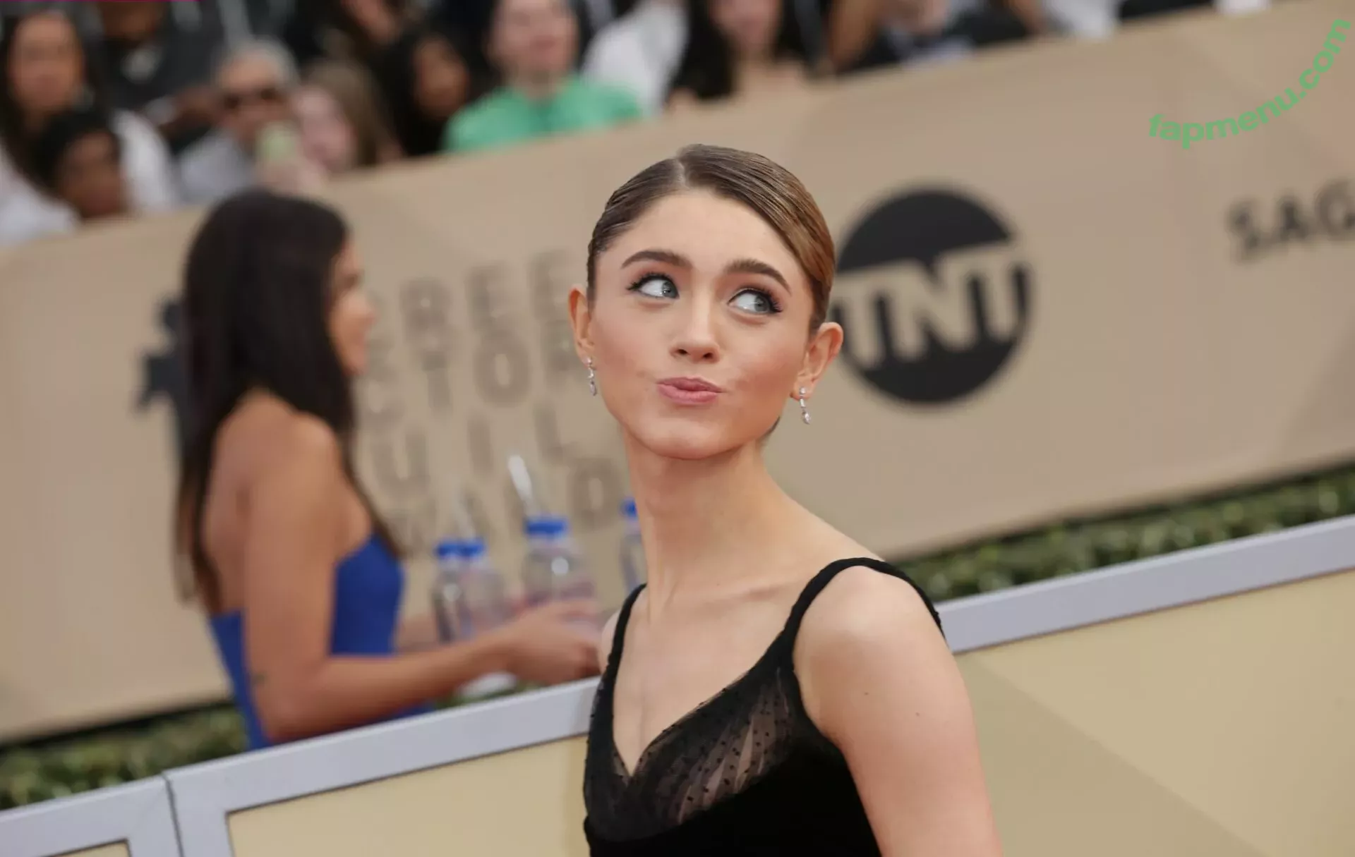 Natalia Dyer nude photo #0190 (nataliadyer / nataliedyerfans / nattyiceofficial)