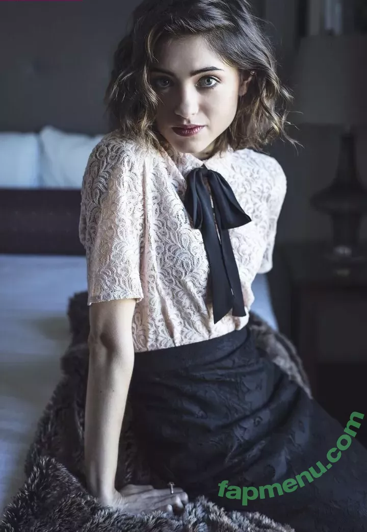 Natalia Dyer nude photo #0435 (nattyiceofficial)