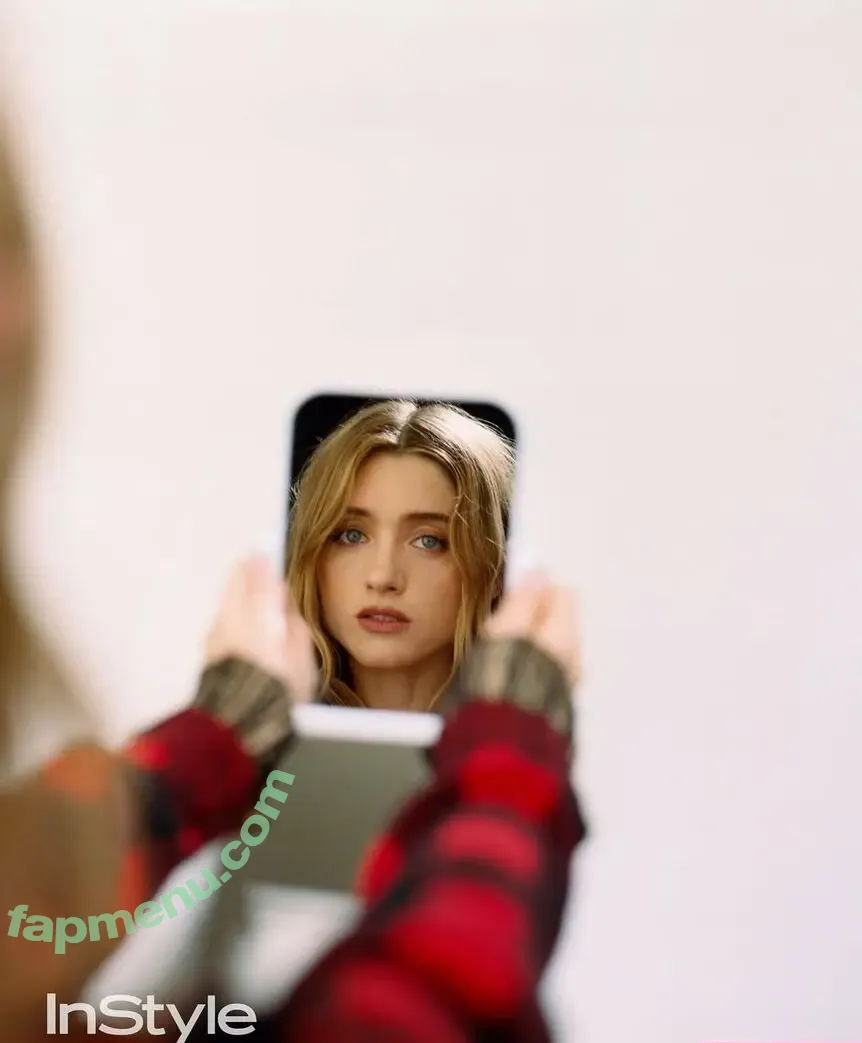 Natalia Dyer nude photo #0840 (nattyiceofficial)