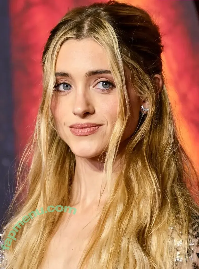 Natalia Dyer nude photo #0885 (nattyiceofficial)