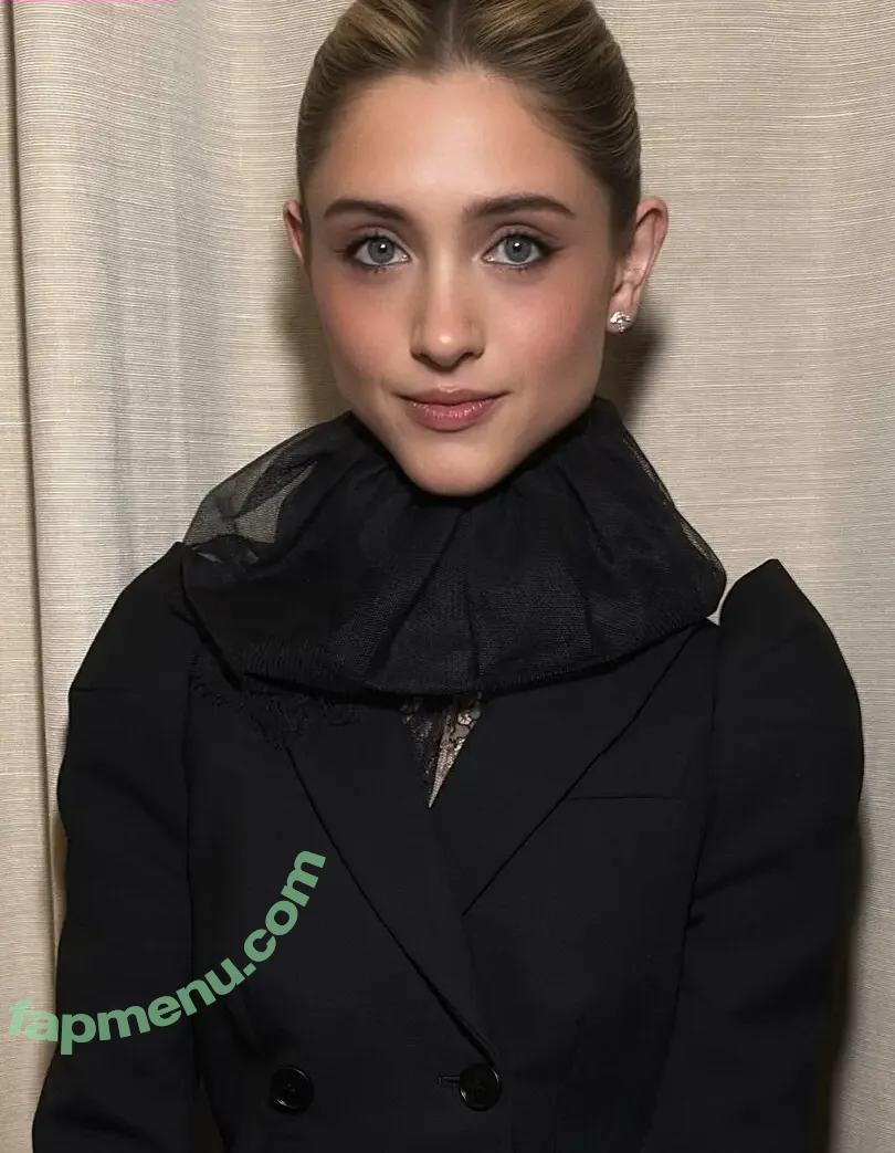 Natalia Dyer nude photo #0904 (nattyiceofficial)