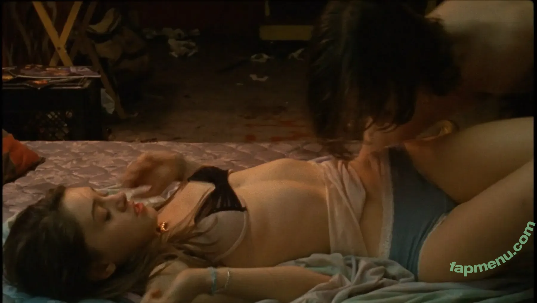 Natalia Dyer nude photo #0927 (nattyiceofficial)