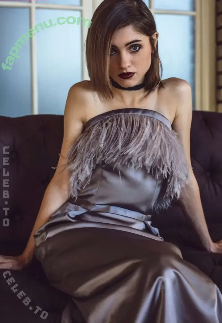 Natalia Dyer nude photo #0983 (nataliadyer / nataliedyerfans / nattyiceofficial)