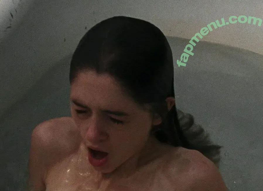 Natalia Dyer nude photo #0997 (NataliaDyer / nattyiceofficial)