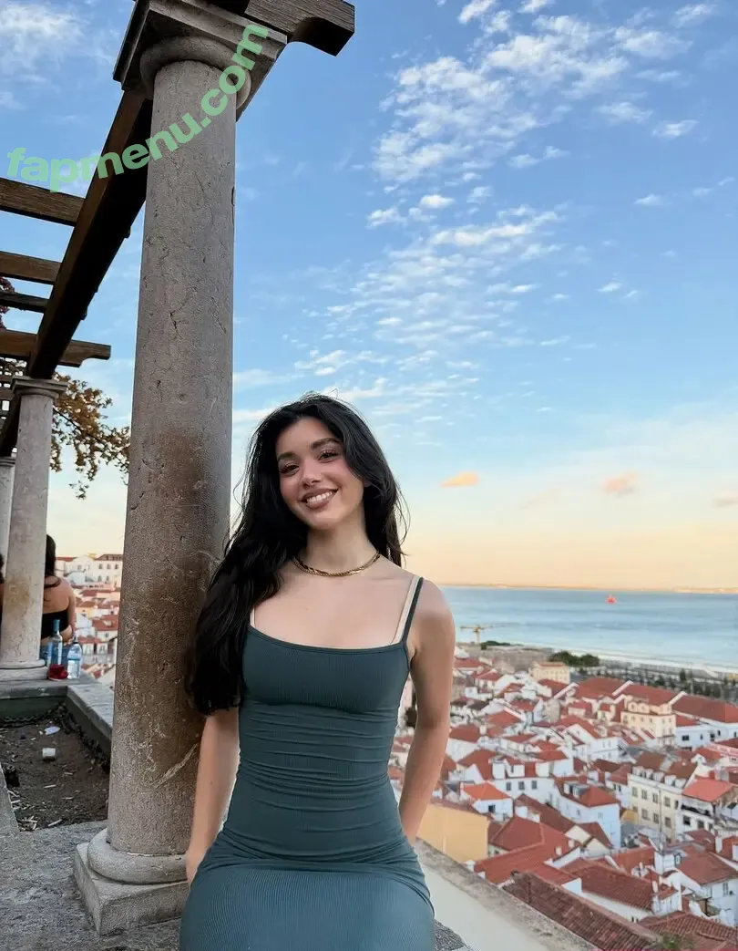 Natalia Estrada nude photo #0014 (nataxtrada)