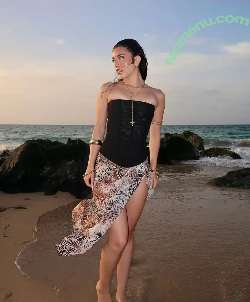 Natalia Estrada nude photo #0035 (nataxtrada)