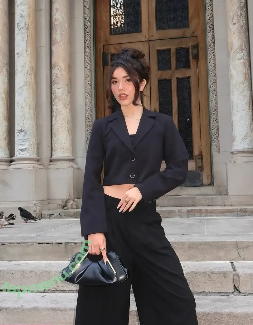 Natalia Estrada nude photo #0037 (nataxtrada)