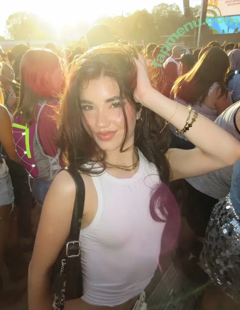 Natalia Estrada nude photo #0057 (nataxtrada)