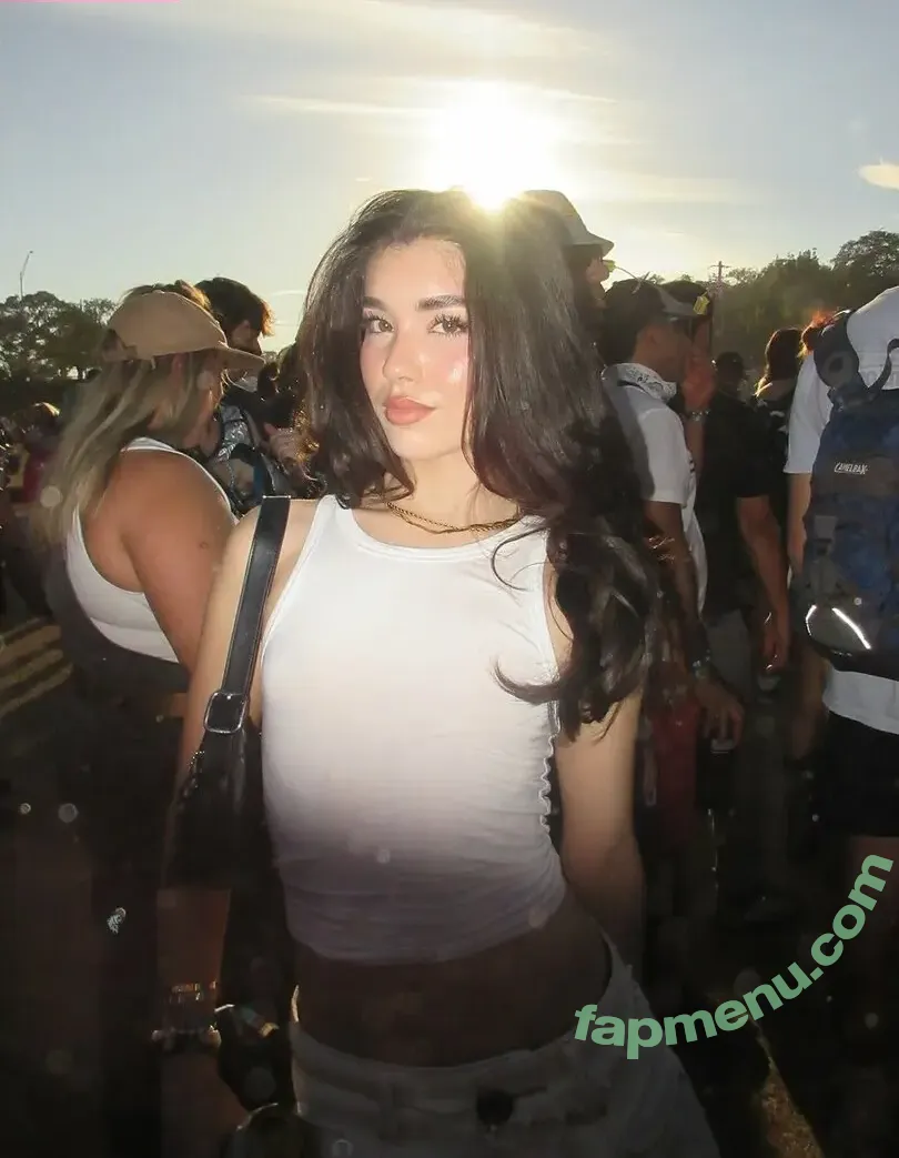 Natalia Estrada nude photo #0060 (nataxtrada)