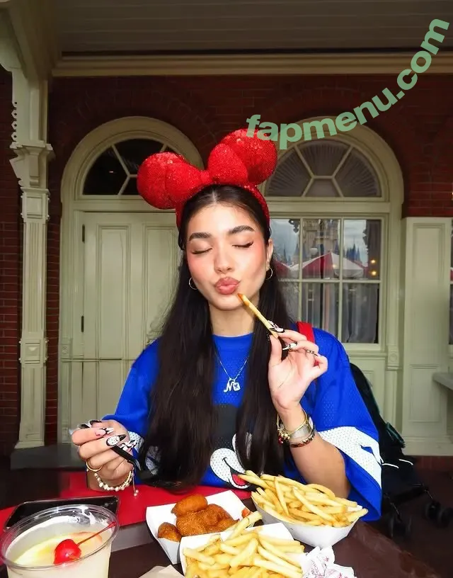 Natalia Estrada nude photo #0067 (nataxtrada)