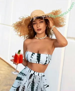 Natalia Olednik / natalia.olednik nude photo #0023