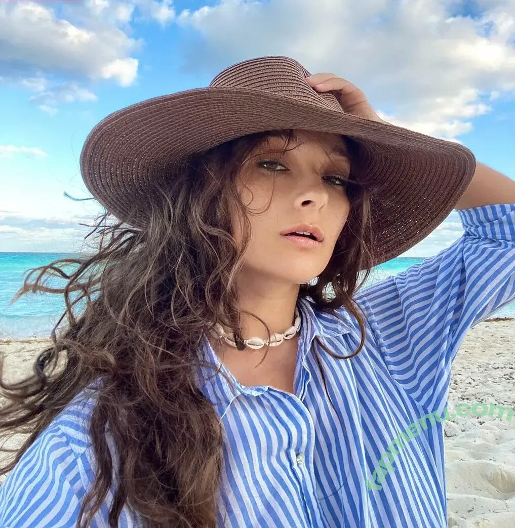 Natalia Olednik nude photo #0045 (natalia.olednik)