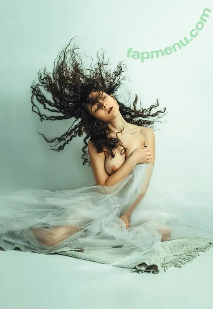 Natalia Olednik nude photo #0095 (natalia.olednik)