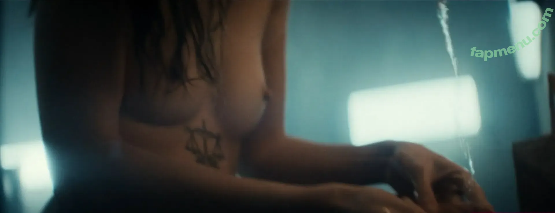 Natalia Tena nude photo #0021 (nattenalady)
