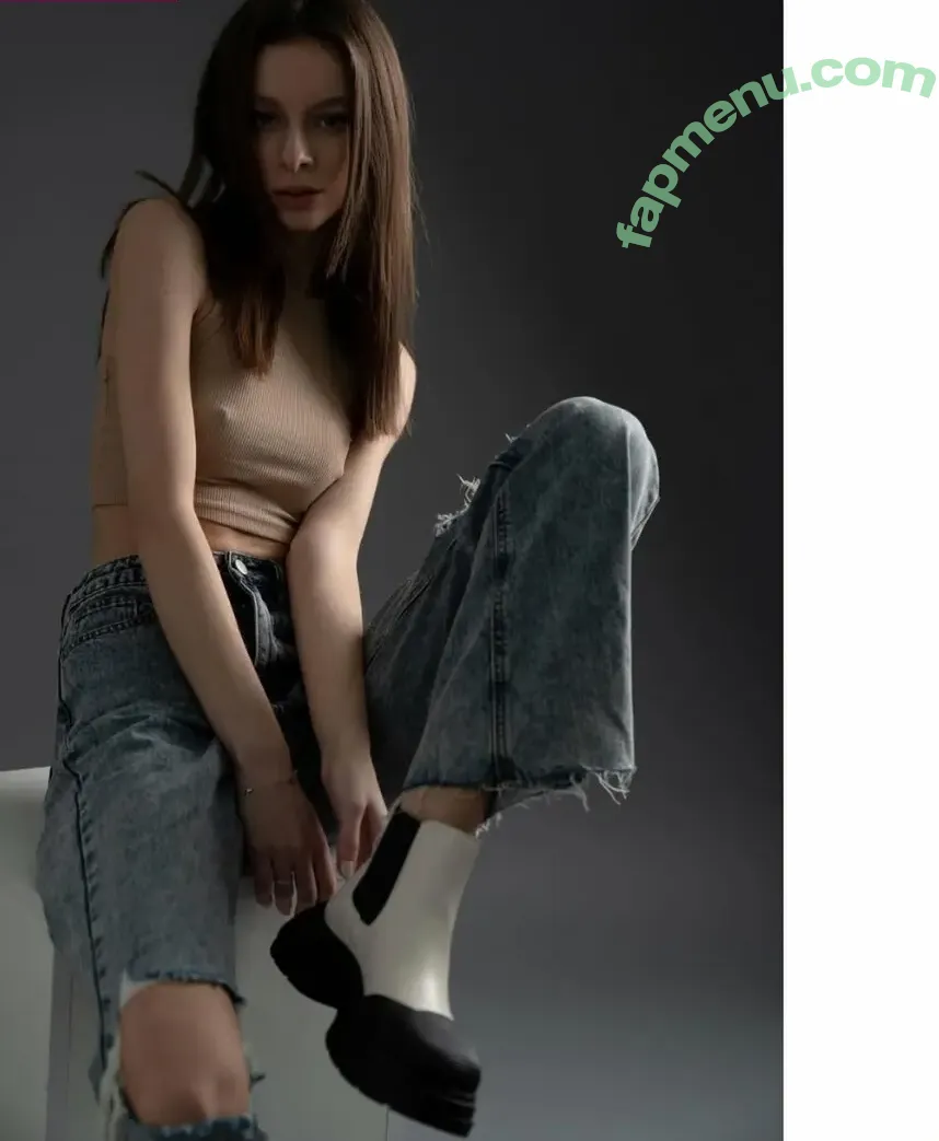 Natalia Tworek nude photo #0016 (__natixxa__ / __onlyforfun__)