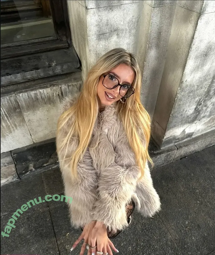 Natalia Tworek nude photo #0020 (__natixxa__ / __onlyforfun__)