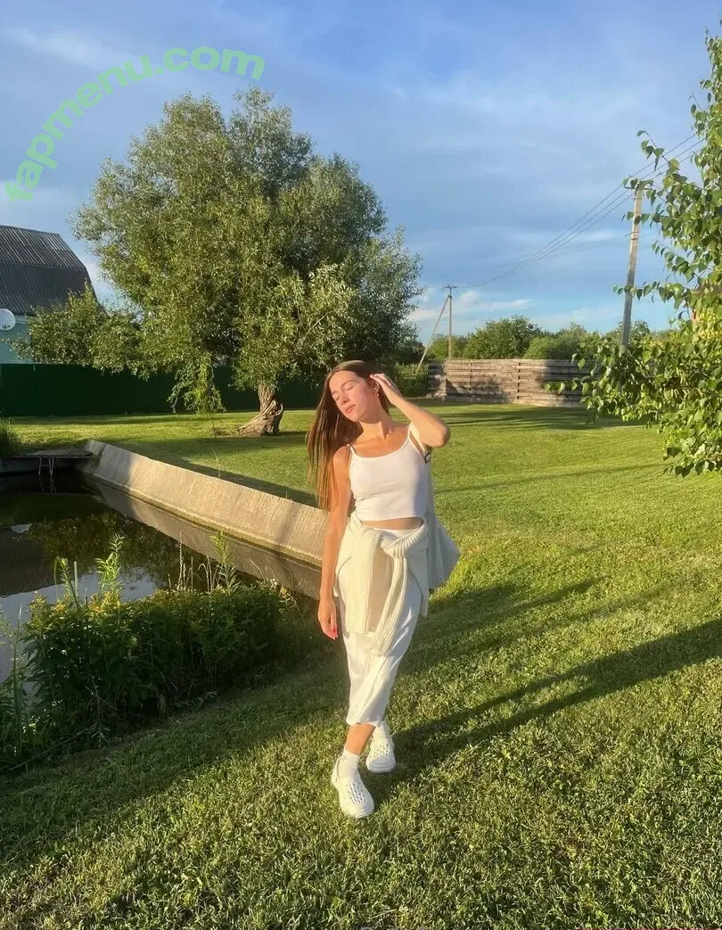 nataliageraa nude photo #0004 (nataliagera_)