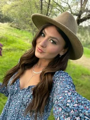 nataliagetsnaughty / natalia nude photo #0302