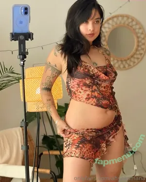 Nataliarain / ahyokamana / nataliarainofficial nude photo #0003