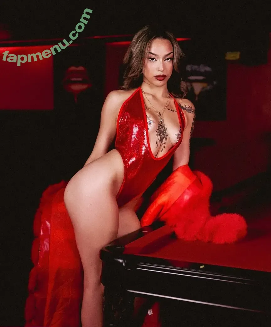 NataliaRay nude photo #0018 (nataliaray____ / nattysfantasy)
