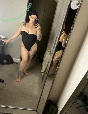  nude photo #0004