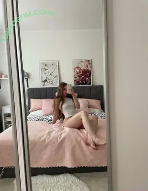 natalibabe / natalie_beiba nude photo #0017