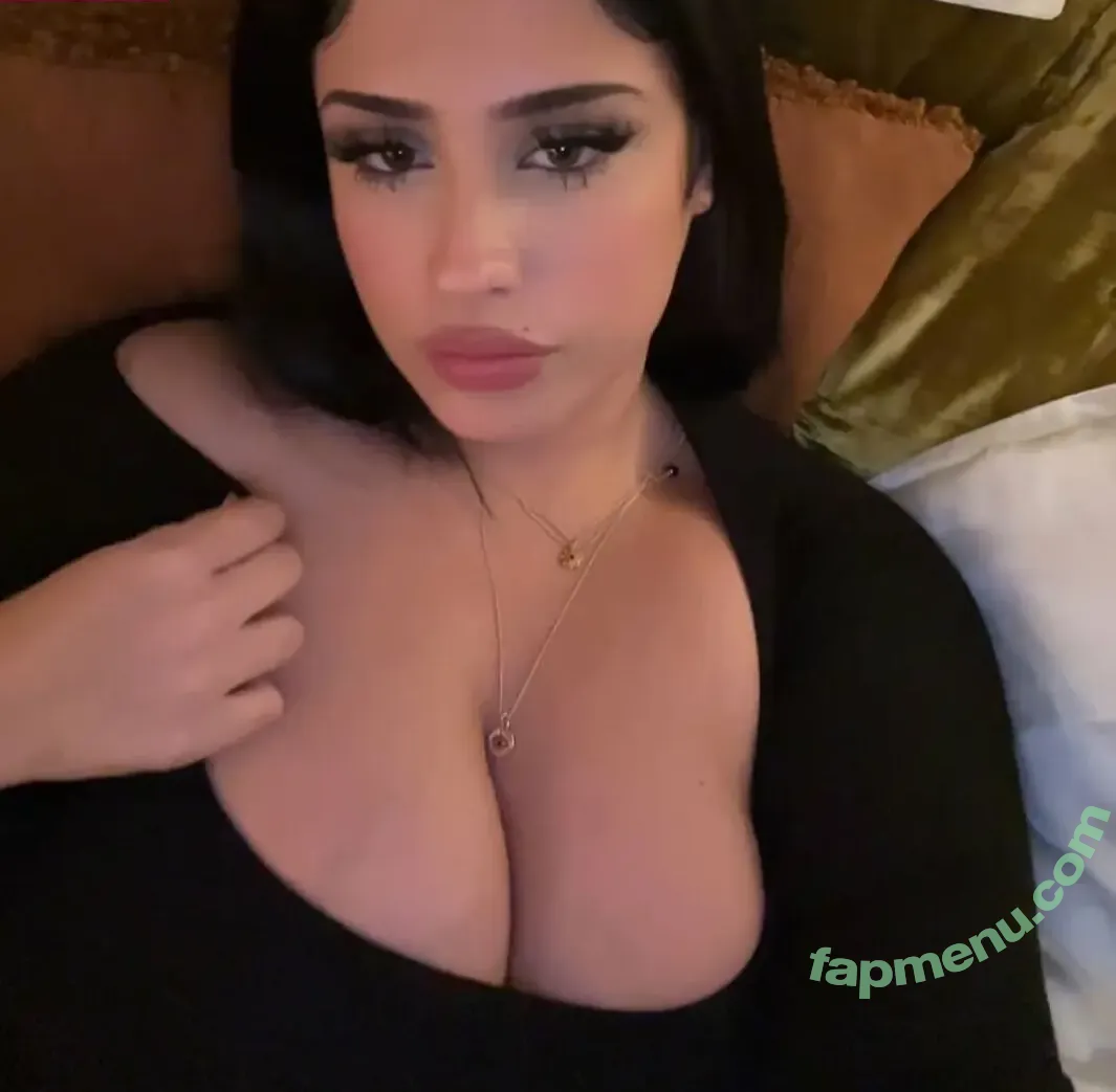Natalie nude photo #0019 (nataliieeriin / yagirlnatalliee)
