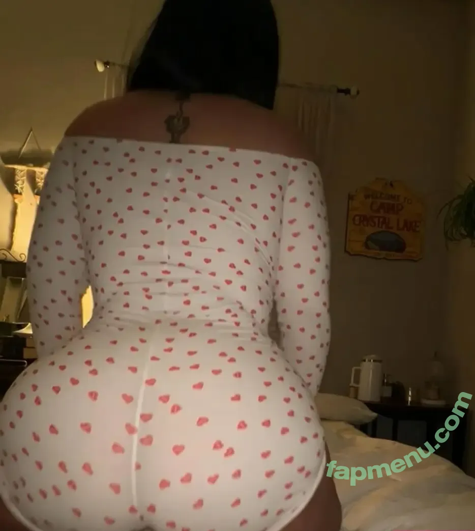 Natalie nude photo #0032 (nataliieeriin / yagirlnatalliee)