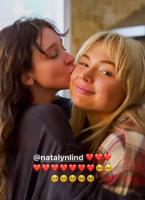 Natalie Alyn Lind / NatalieAlynLind / natalynlind nude photo #0005