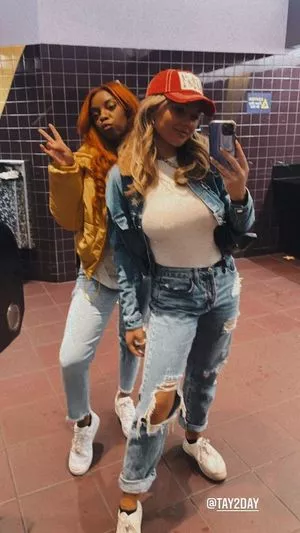 Natalie Alyn Lind / NatalieAlynLind / natalynlind nude photo #0044