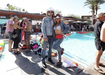 Natalie Alyn Lind / NatalieAlynLind / natalynlind nude photo #0083