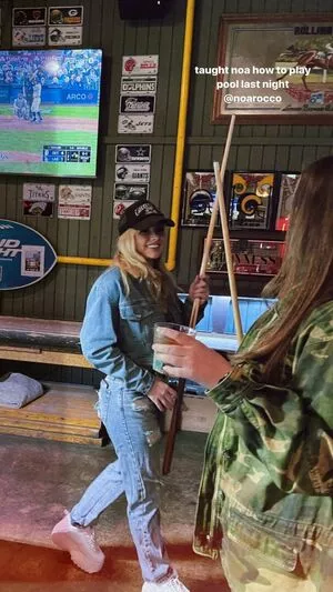 Natalie Alyn Lind / NatalieAlynLind / natalynlind nude photo #0108