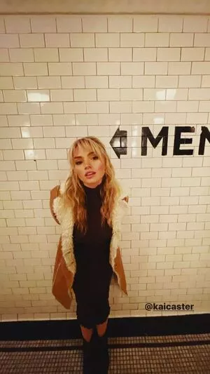 Natalie Alyn Lind / NatalieAlynLind / natalynlind nude photo #0121