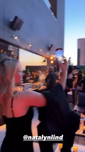 Natalie Alyn Lind / NatalieAlynLind / natalynlind nude photo #0122