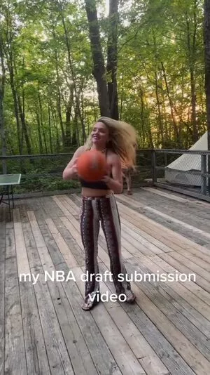 Natalie Alyn Lind / NatalieAlynLind / natalynlind nude photo #0144