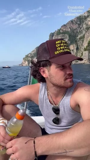 Natalie Alyn Lind / NatalieAlynLind / natalynlind nude photo #0184