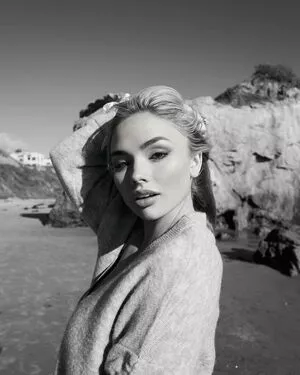 Natalie Alyn Lind / NatalieAlynLind / natalynlind nude photo #0256