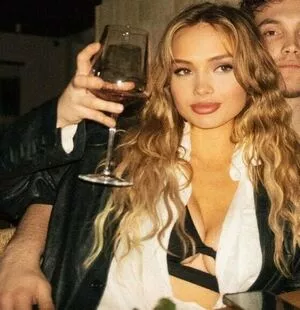 Natalie Alyn Lind / NatalieAlynLind / natalynlind nude photo #0265