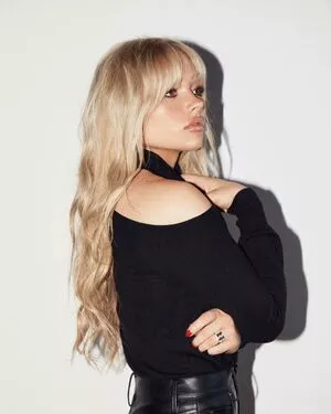 Natalie Alyn Lind / NatalieAlynLind / natalynlind nude photo #0324