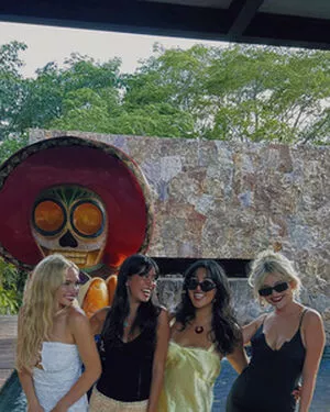 Natalie Alyn Lind / NatalieAlynLind / natalynlind nude photo #0337